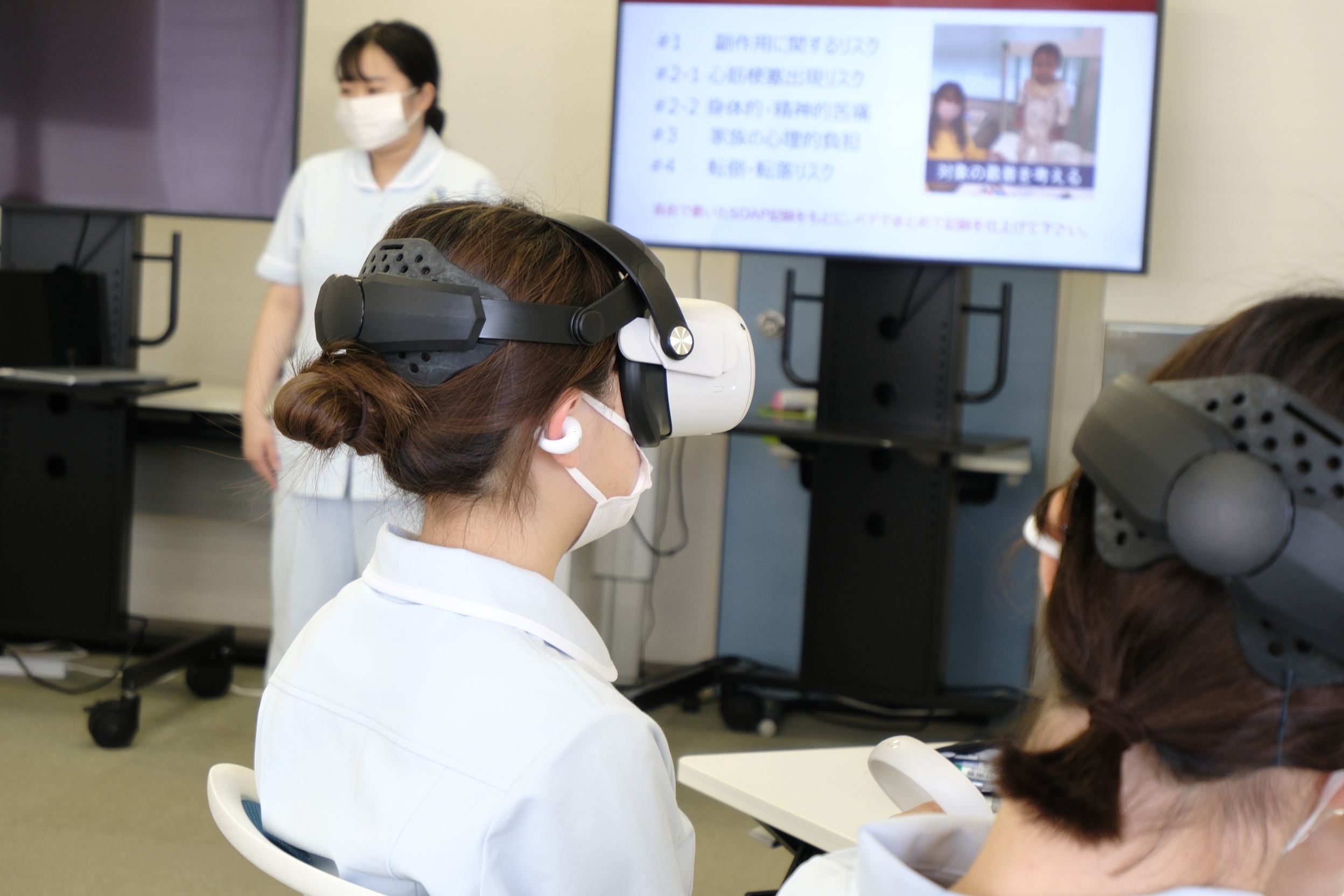 VRを使用した看護演習