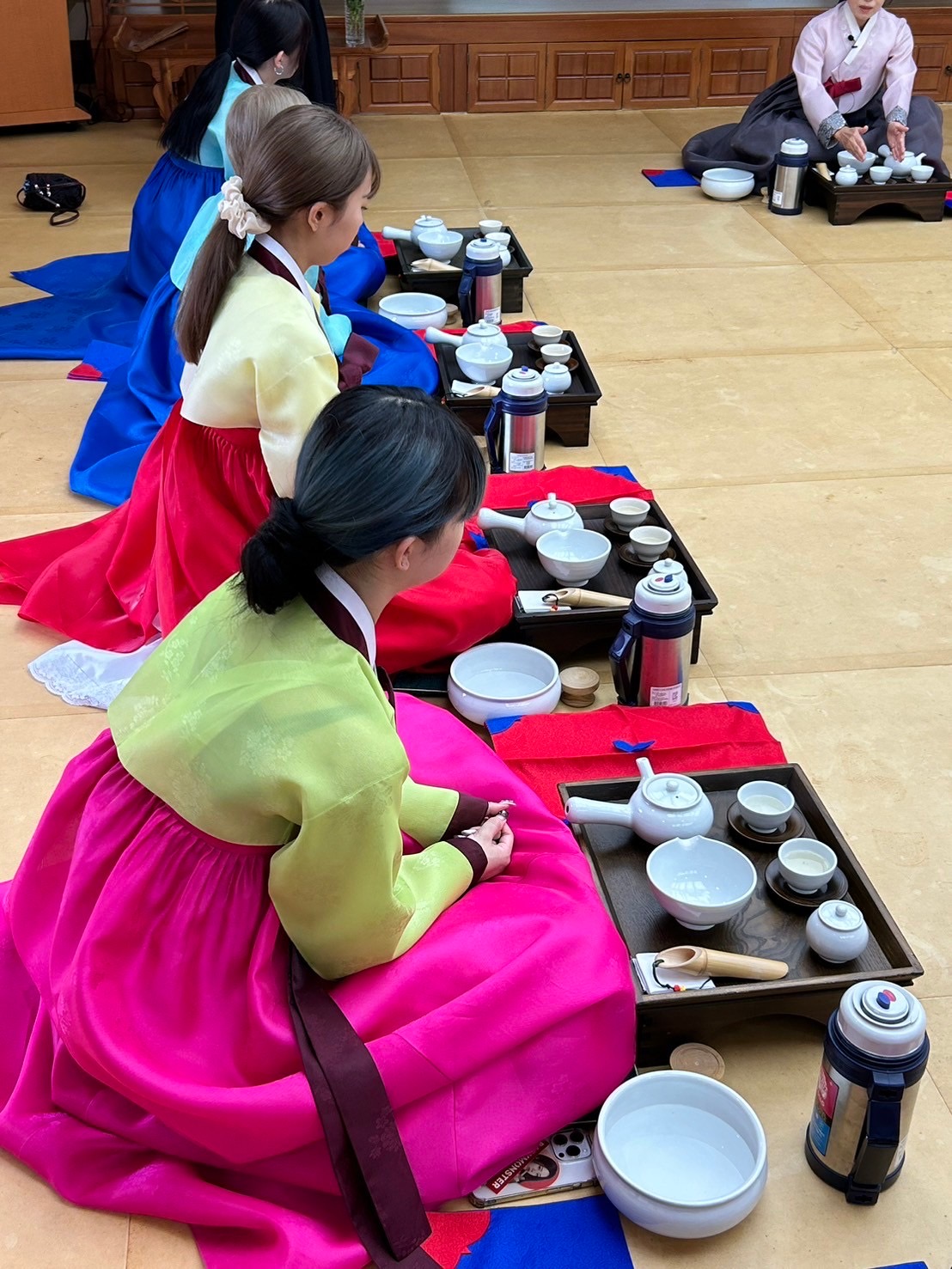 韓国で茶道体験