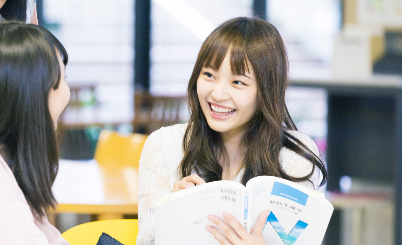 学生インタビューの画像