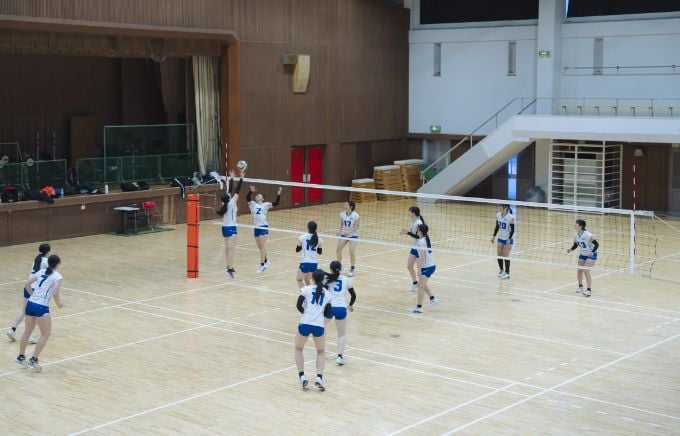 バレーボール部の練習の様子