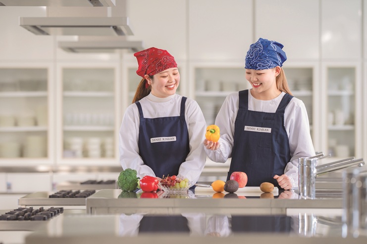 栄養学部の学部紹介