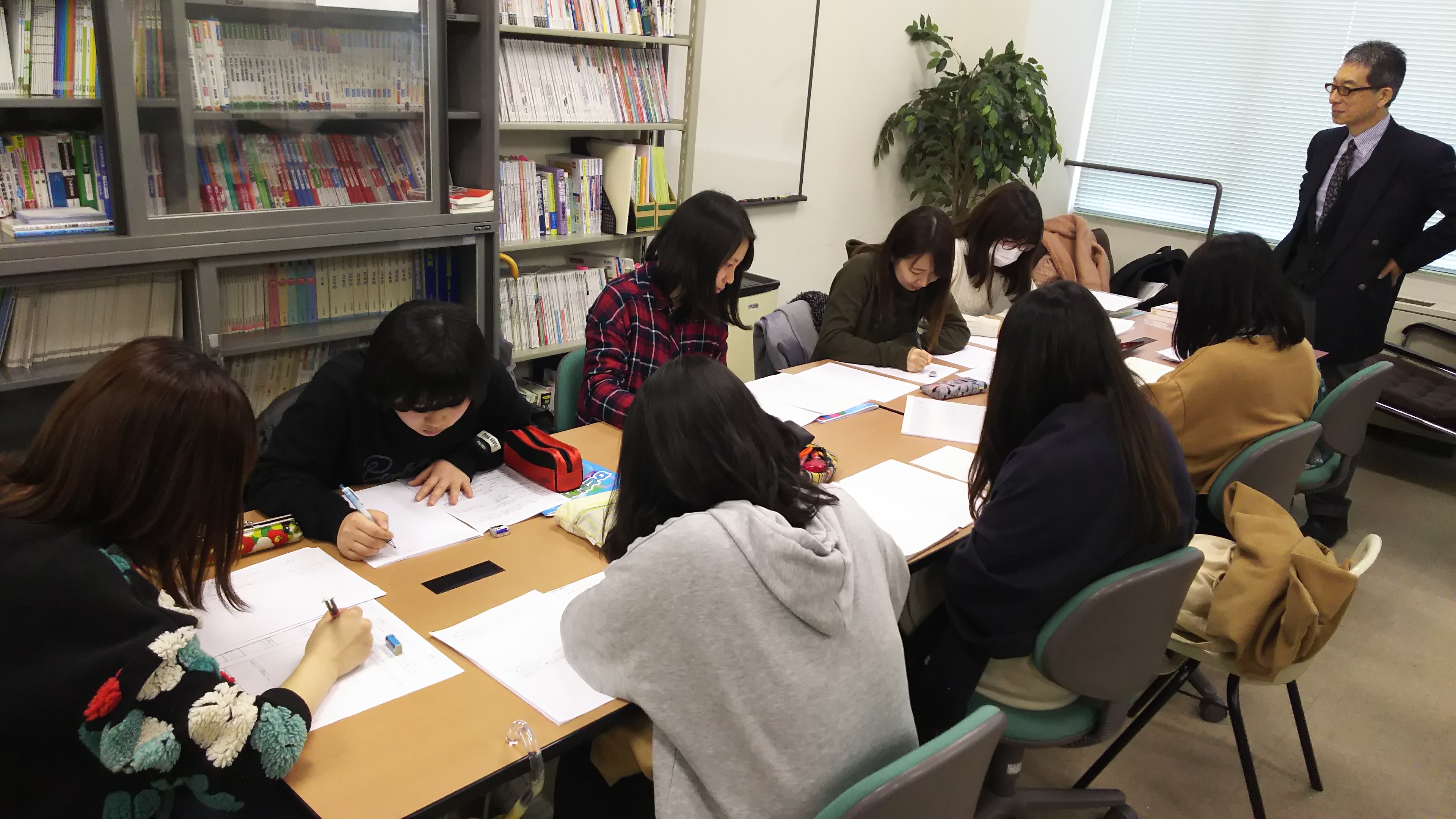 教員採用試験へ向けた勉強会