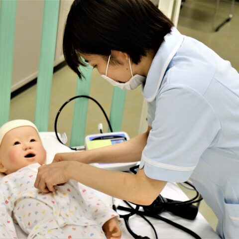 小児(幼児)の身体診察シミュレータ