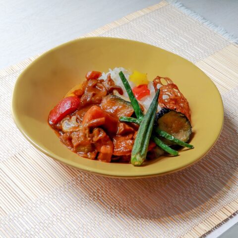 金蘭仕込み野菜たっぷり具沢山カレー